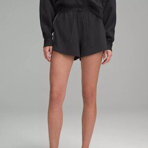 Court Rival High-Rise Short 3" - Black